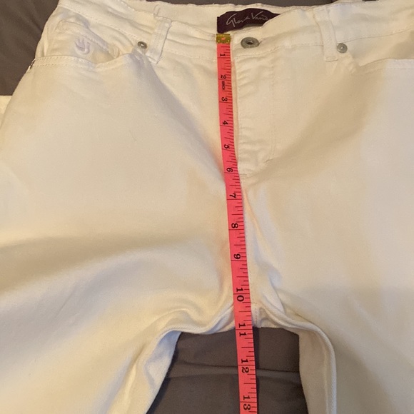 New Gloria Vanderbilt White Highwaisted Mom Jeans - Picture 7 of 8